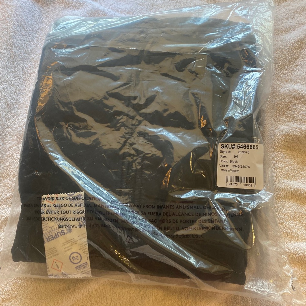 Lands End Womens Black Puffer Vest Quilted Full Zip Size M‎ 10-12 518678 NEW